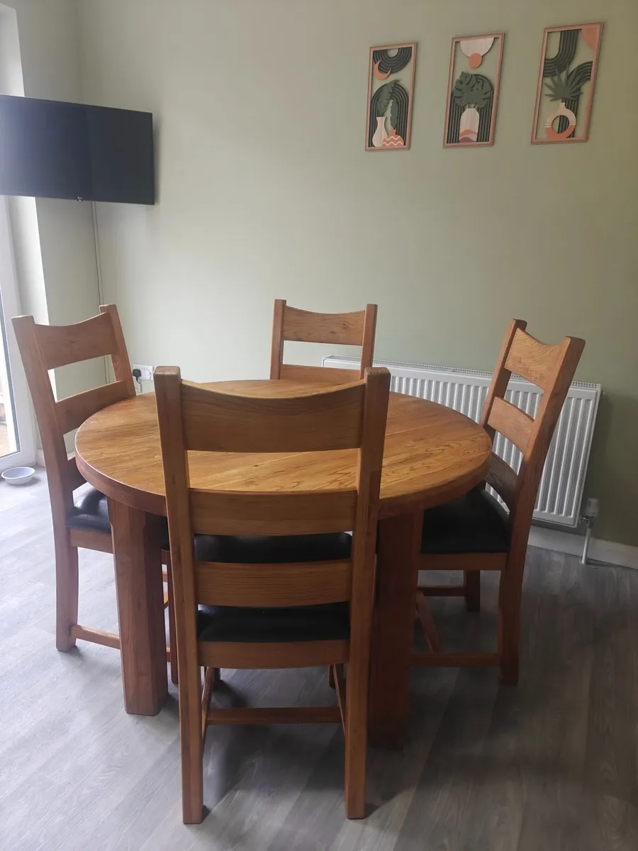 Dinning table and chairs ×4 - Image 2