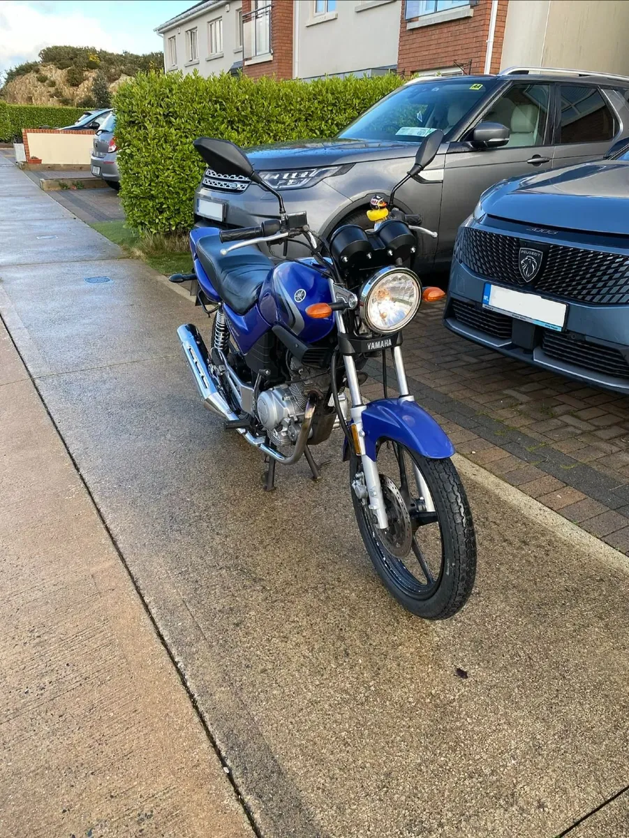 Yamaha YBR 125 2008 - Image 3