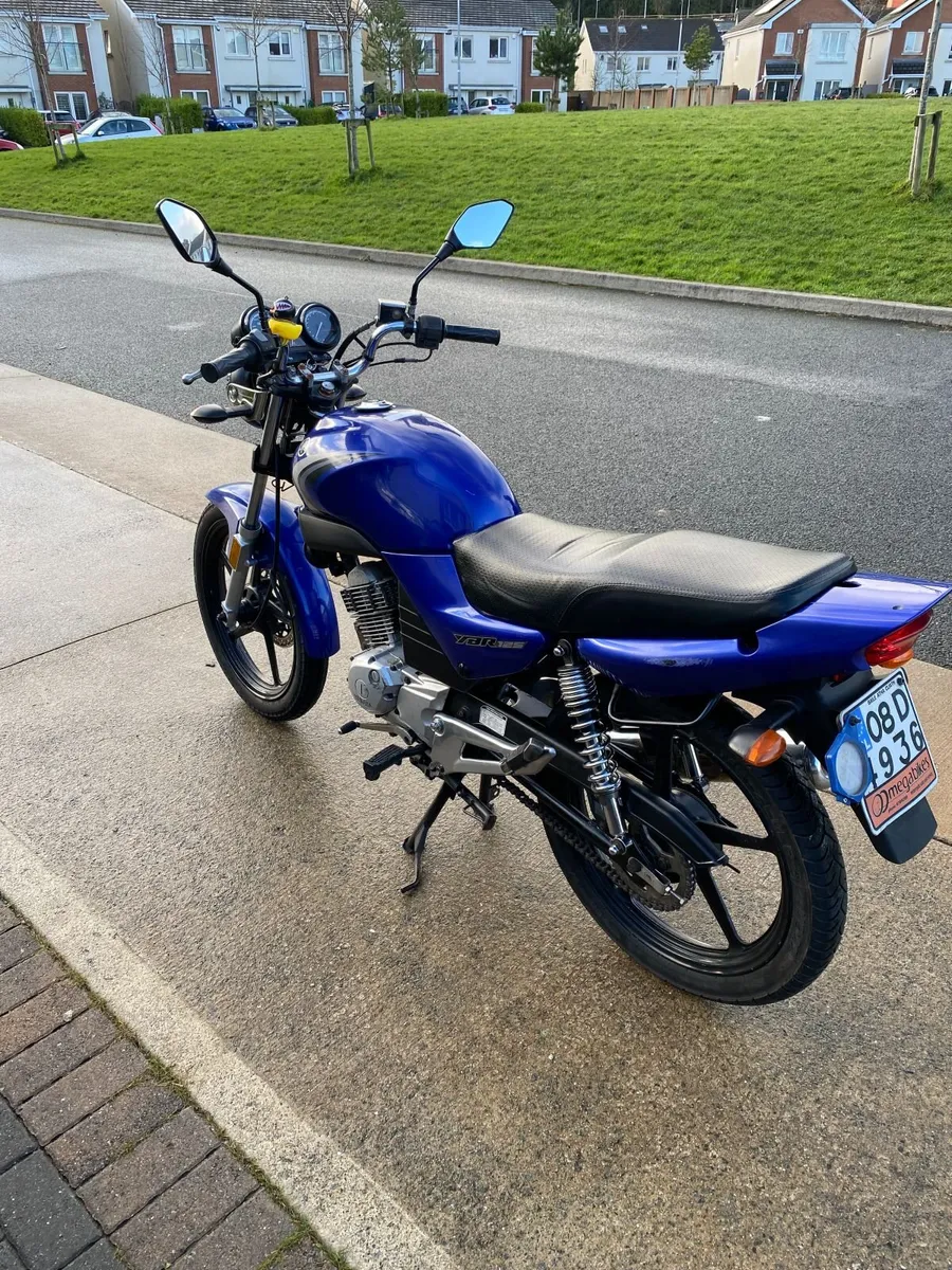 Yamaha YBR 125 2008 - Image 4