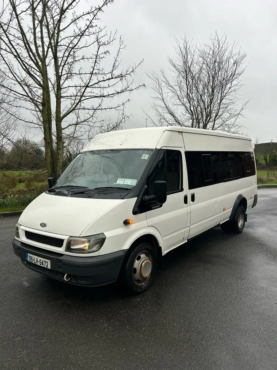 2005 Transit Minibus 17 seater low miles - Image 1