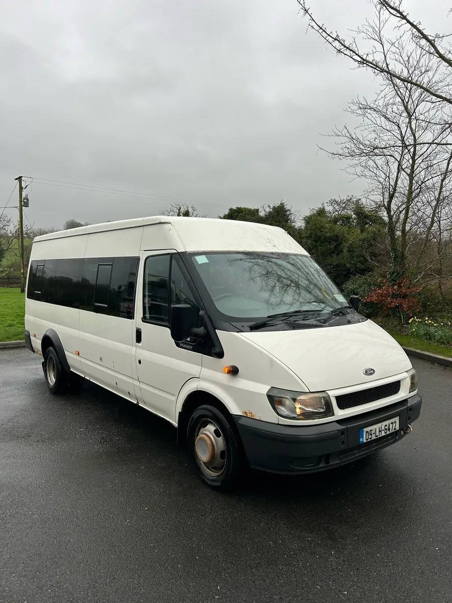 2005 Transit Minibus 17 seater low miles - Image 2