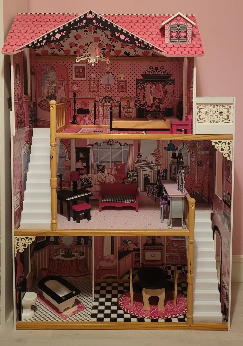 Dolls house