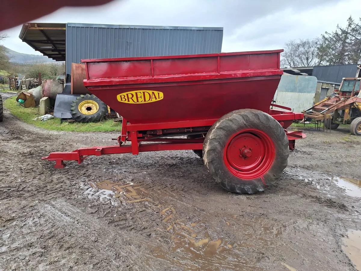 Lime spreader - Image 2