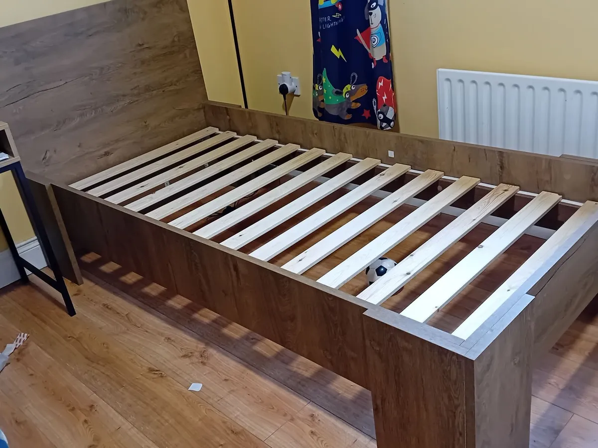 Single bed frame - Image 2