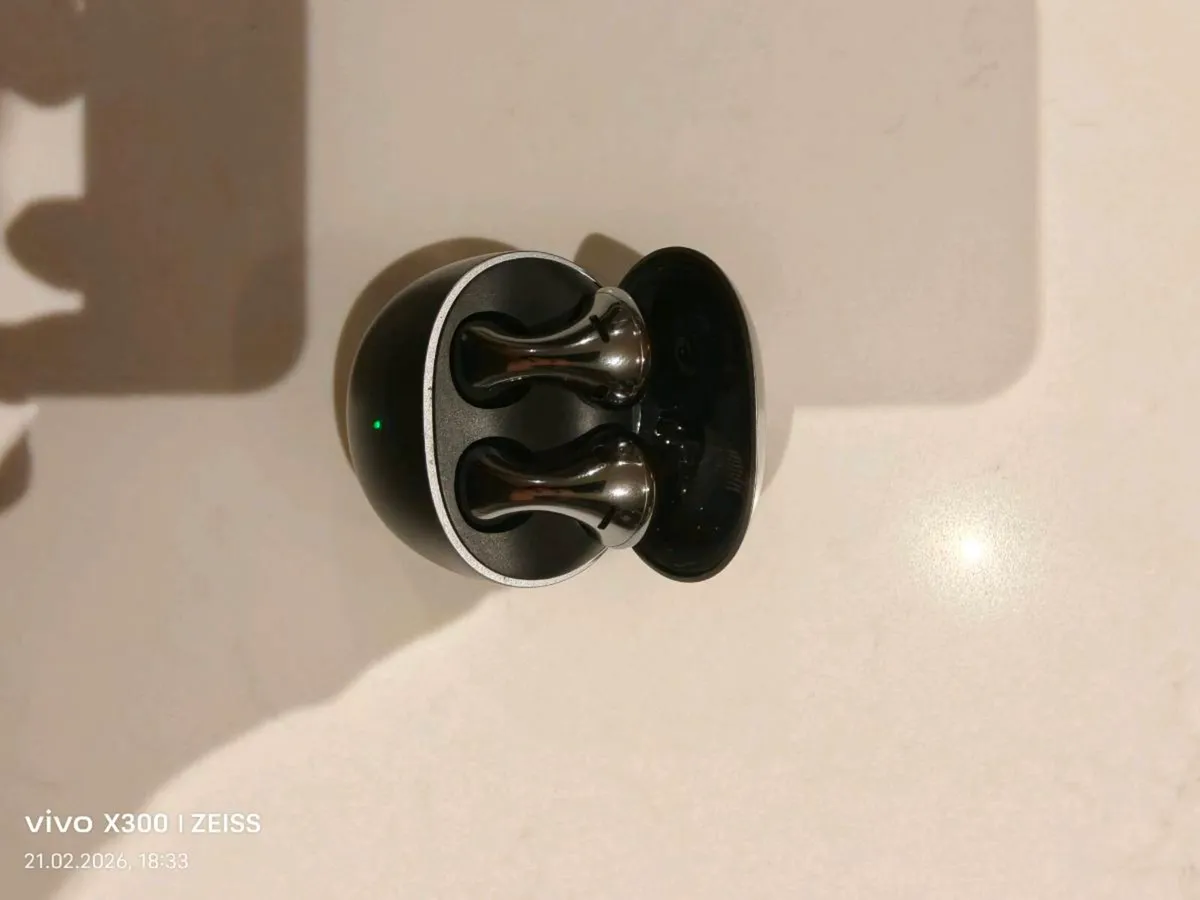 Huawei Mate XT Triple Fold - Image 3