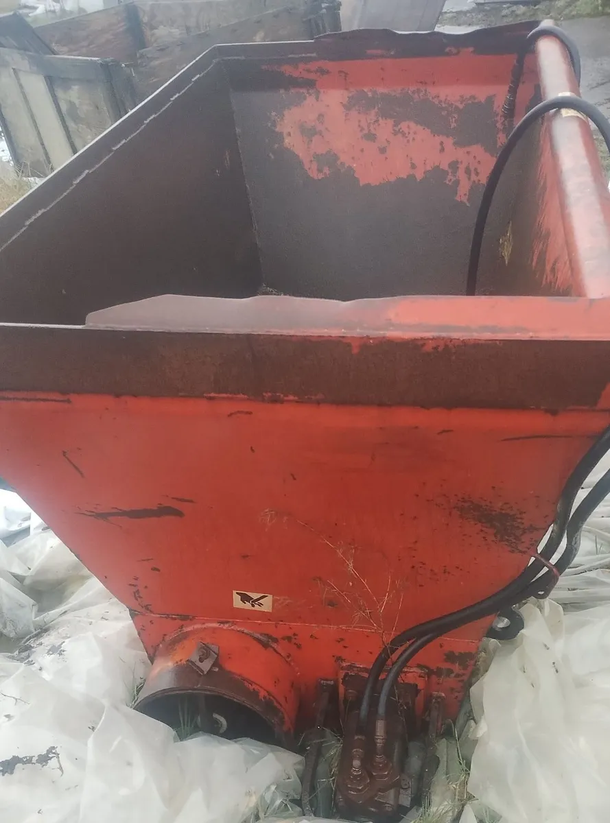 Bom dual auger Bucket - Image 3