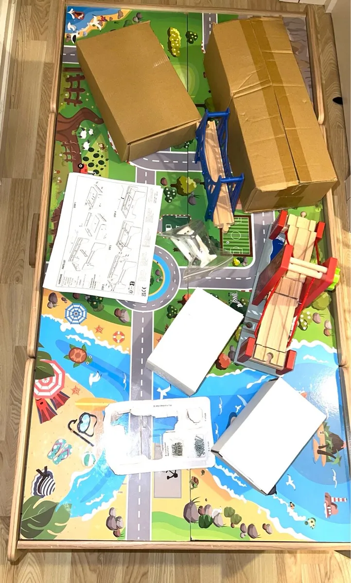 Squirrel Play Wooden Train Set Table 100 Pieces - Image 1