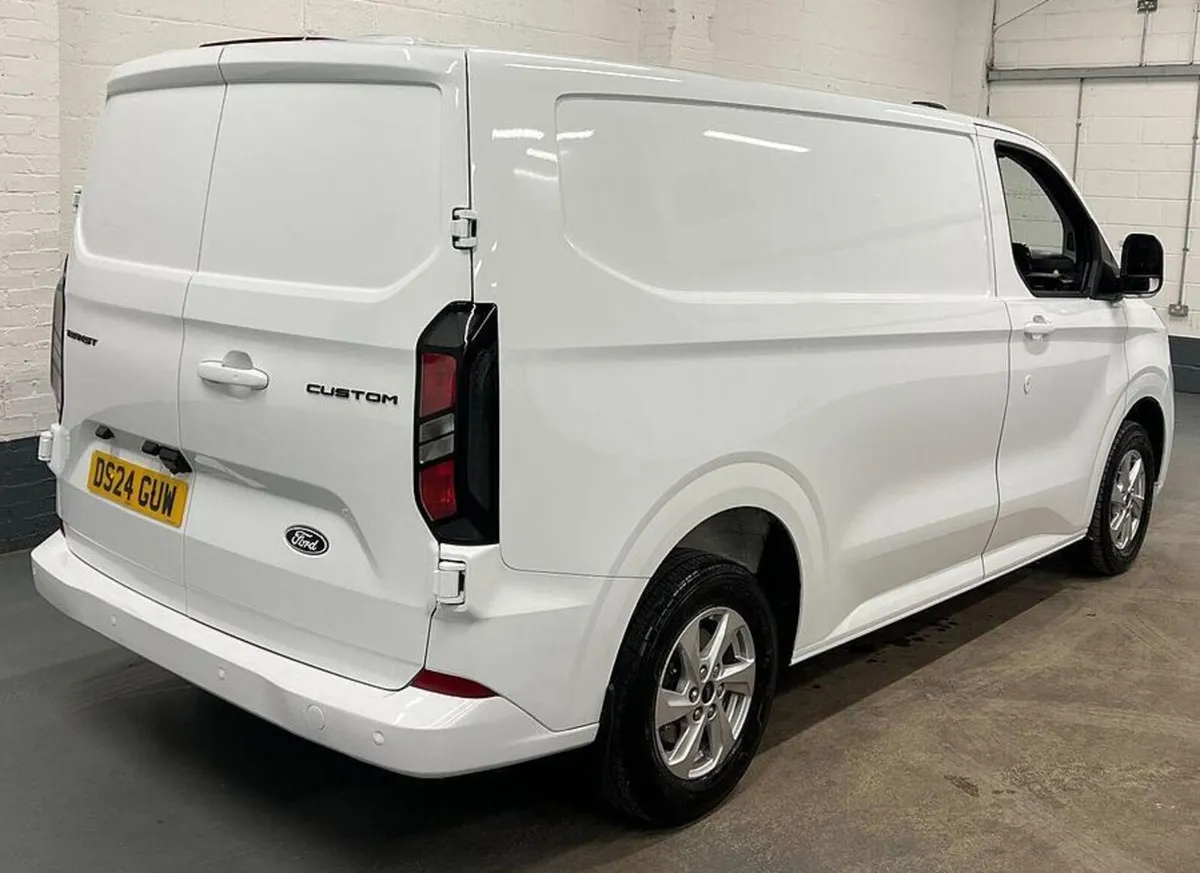 2024 Ford Transit Custom Panel Van - Image 2