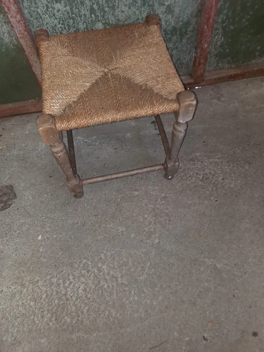 Vintage stool - Image 3
