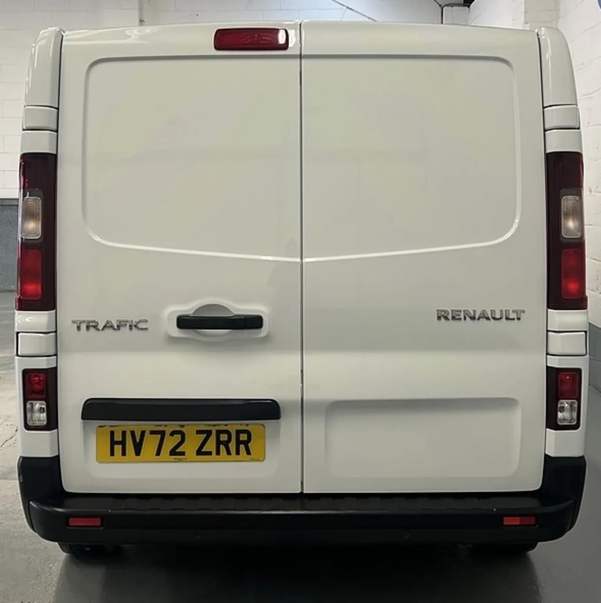 2023 Renault Trafic Panel Van - Image 3