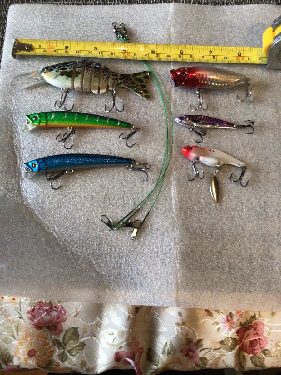 Lures and spoons for fishing for pike and other fi - Image 1
