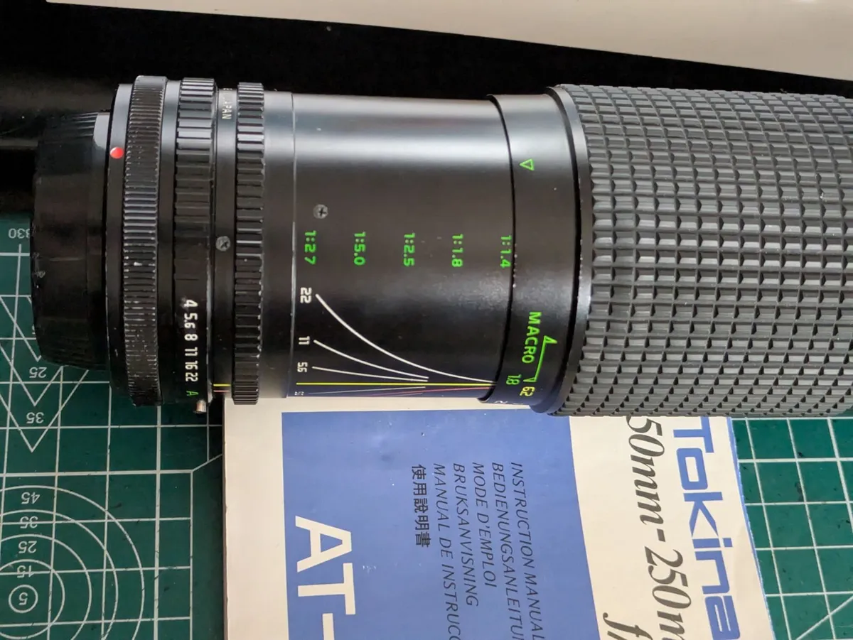 Canon FD mount Tokina 50-250mm f/4-5.6 - Image 2