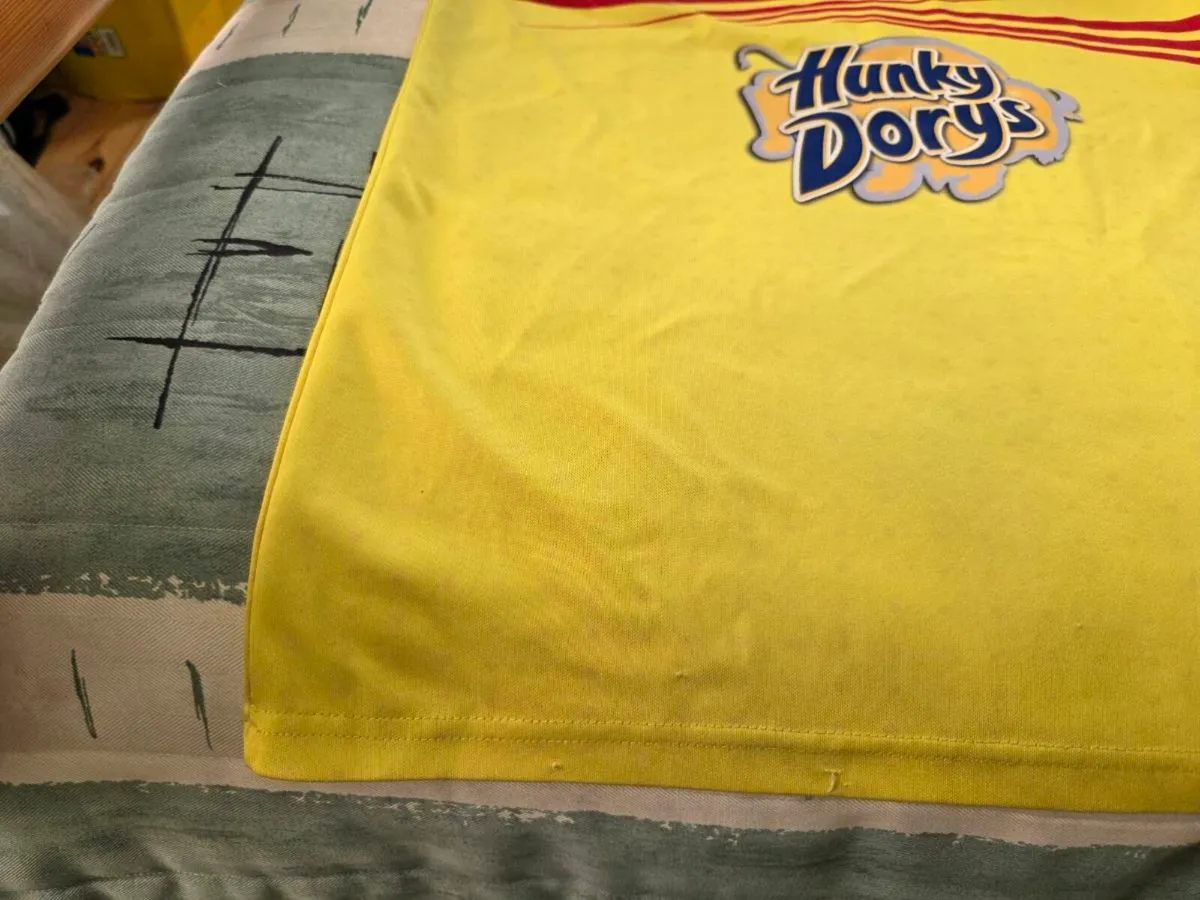 Tyrone Gaelic Football Away Jersey 2013 to 2014 - Image 4