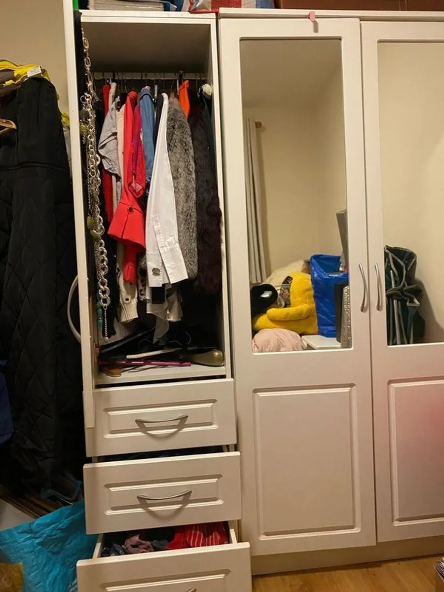 Wardrobe Set - Image 3