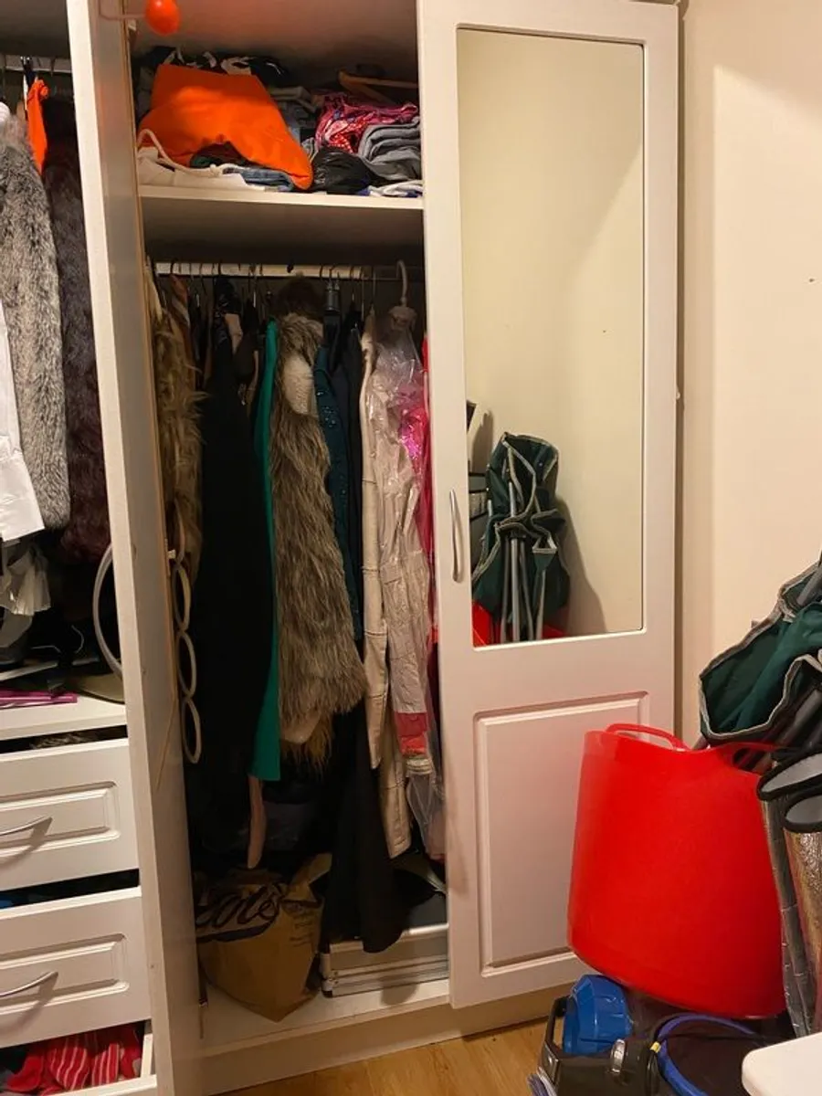 Wardrobe Set - Image 4