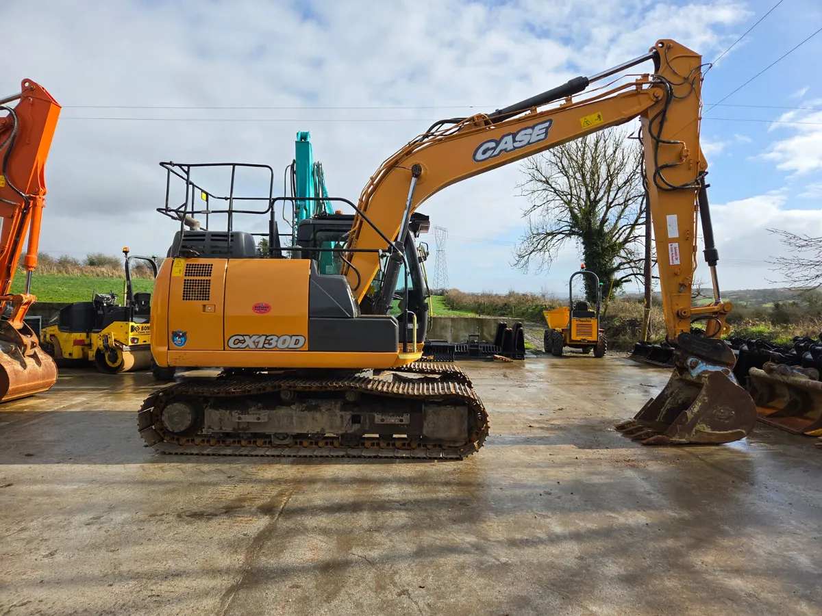 CASE CX130D   (2017) - Image 1