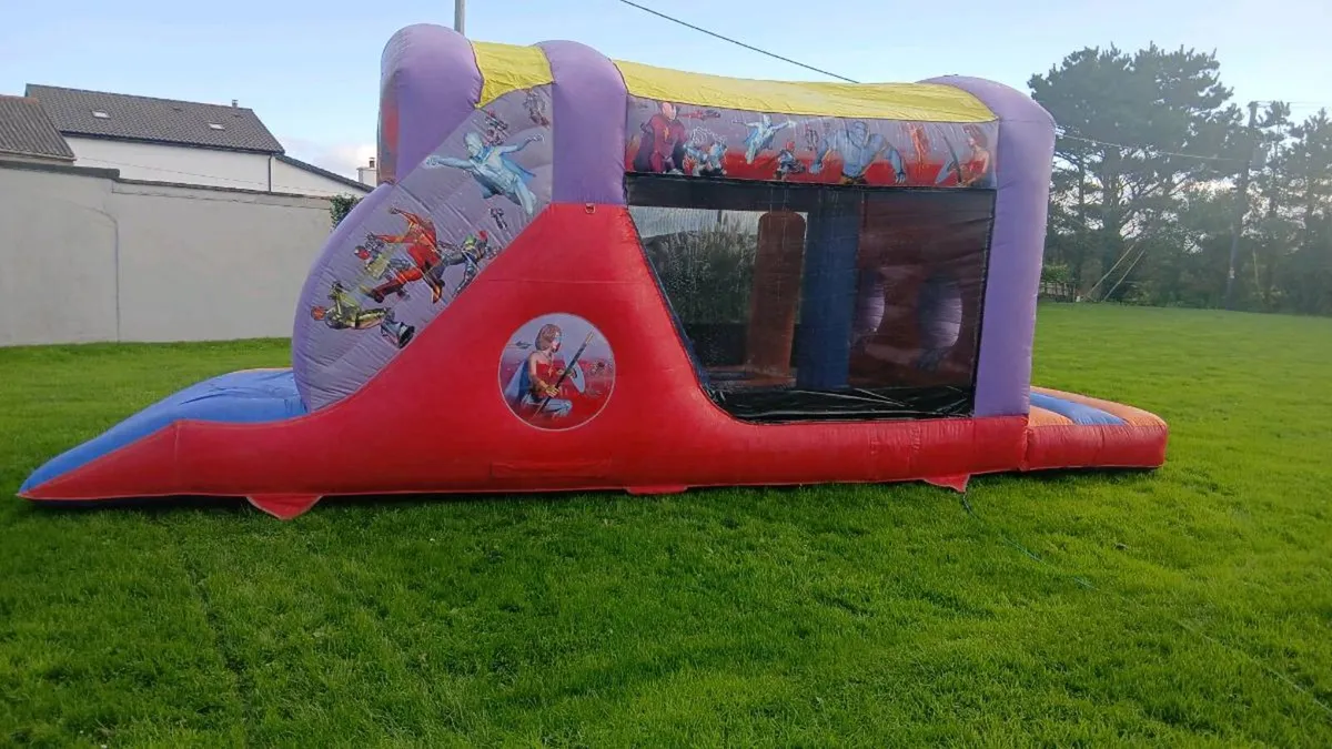 Bouncy Castle - Image 4