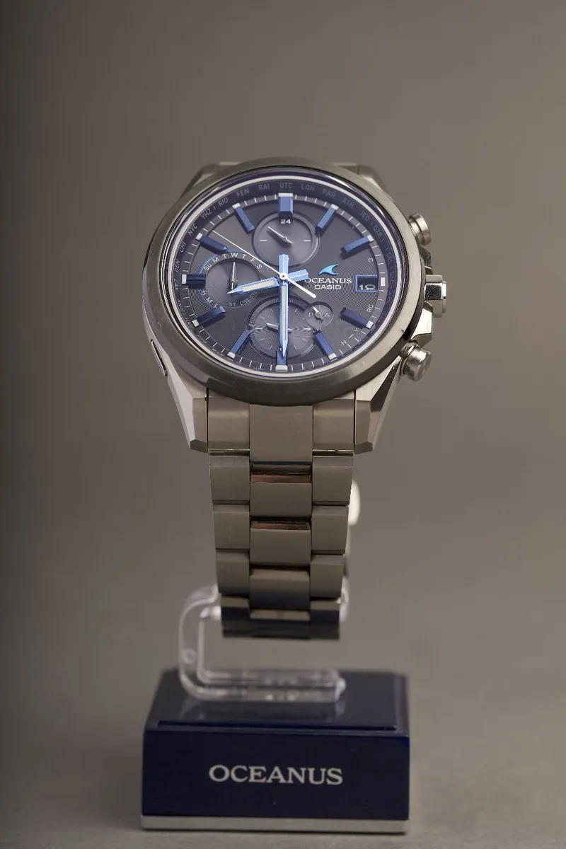 Casio Oceanus - Image 1