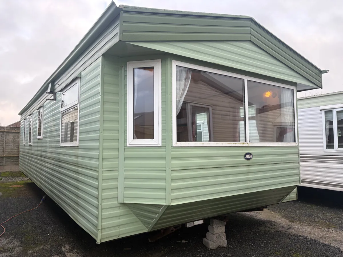 ABI Lakeland 2 bedroom double glazed and central - Image 1