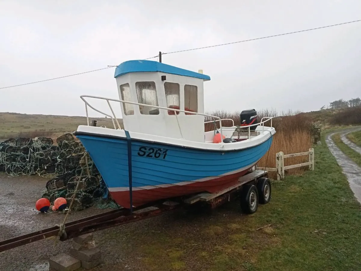 Boat for sale with license - Image 2
