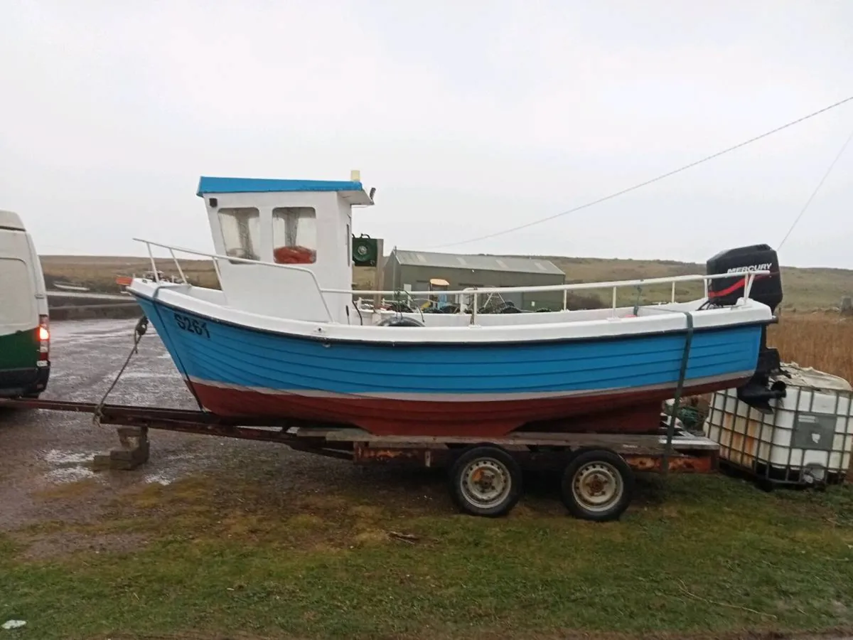 Boat for sale with license - Image 3