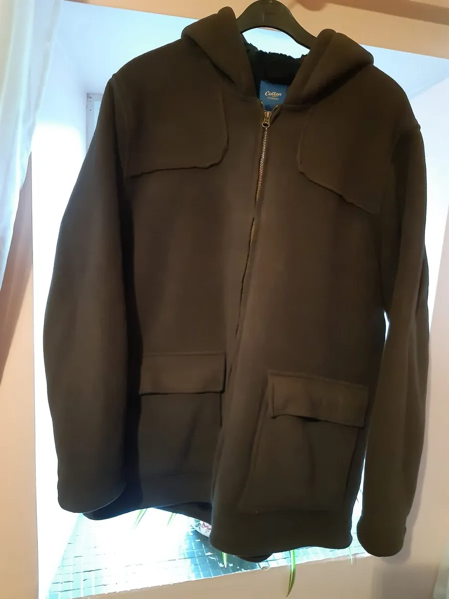 Cotton Traders Unisex Brown Fleece Jacket. - Image 1