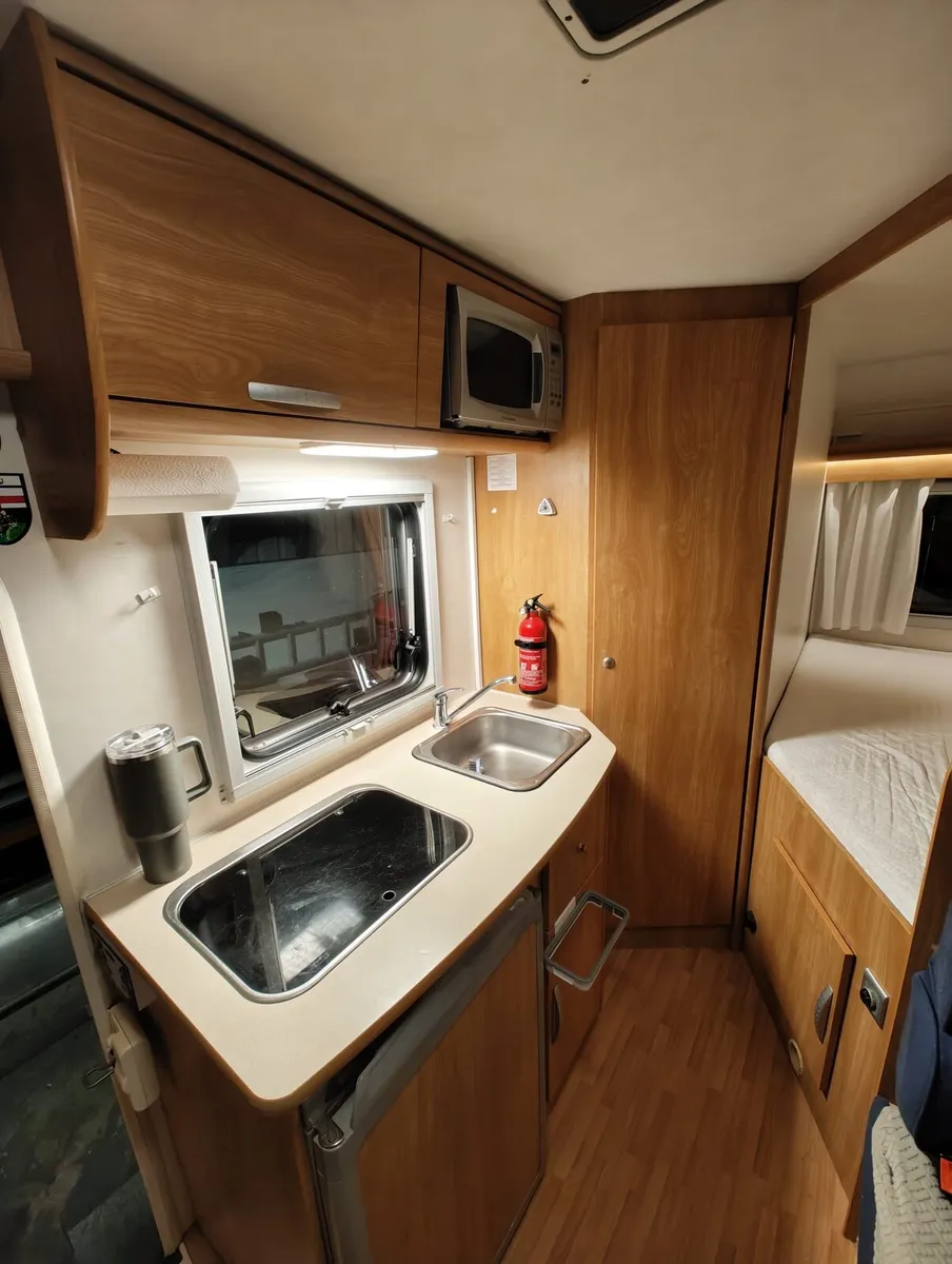 2008 Ford Transit 6 Berth Rimor Katamarano Camper - Image 4