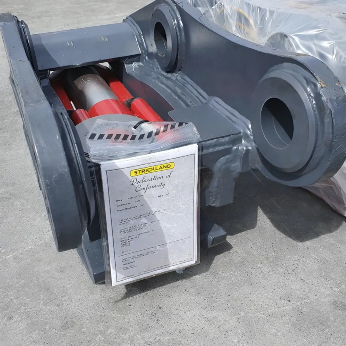 13t Strickland Hitches 64mm pins - Image 3