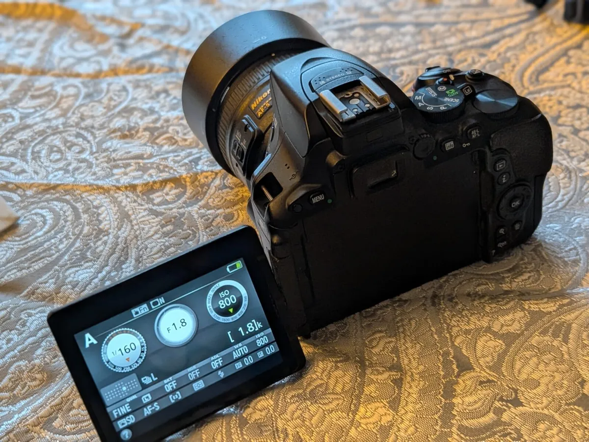 Nikon D5500 body plus 2 lenses - Image 2