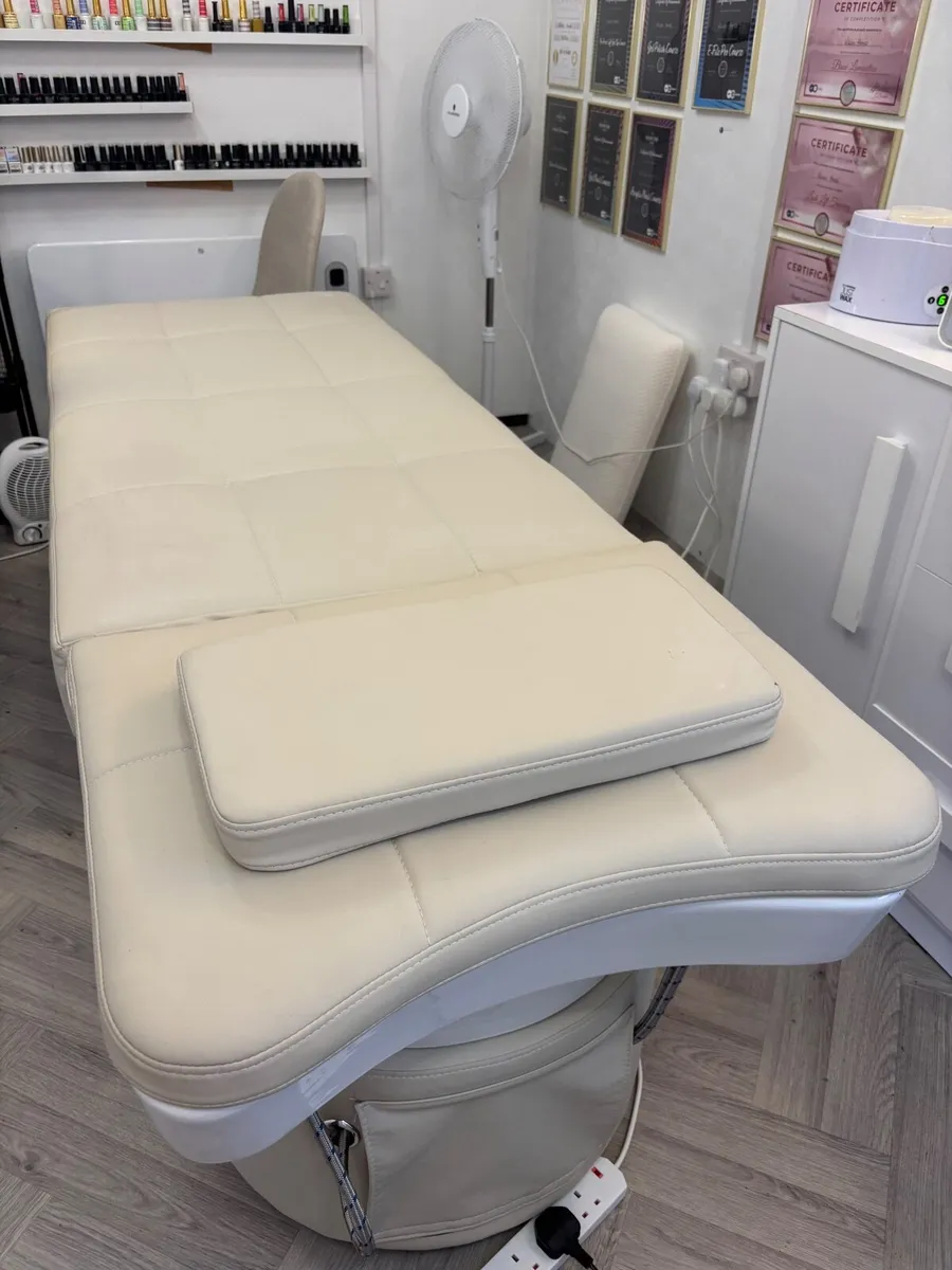 Japanese head spa bed - Image 3