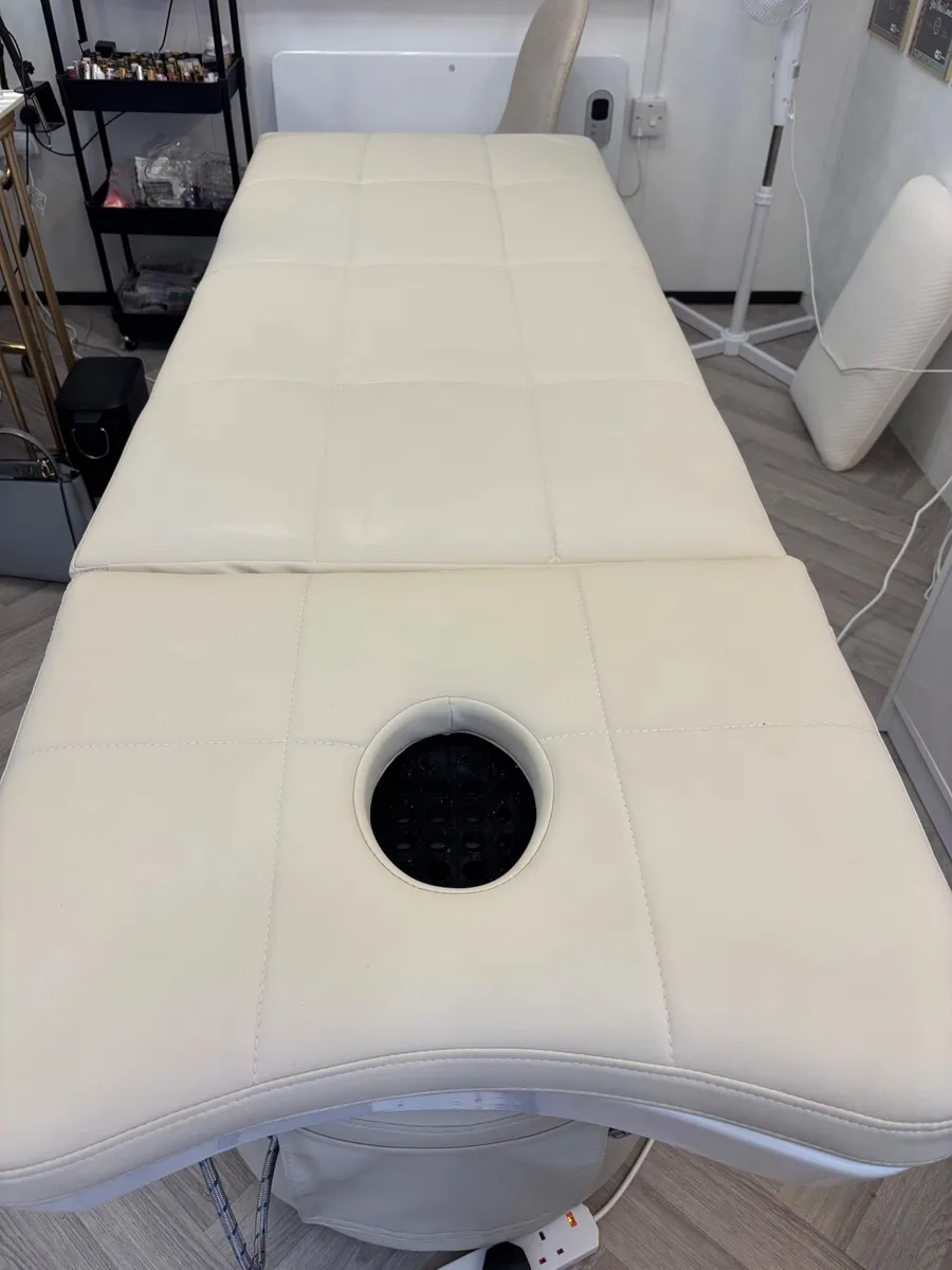 Japanese head spa bed - Image 4