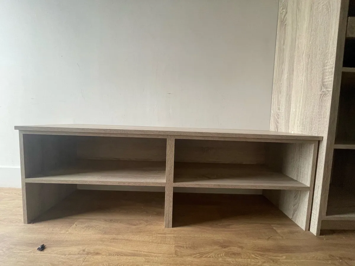 High-Quality Wooden Studio Shelving & Benches - Image 2