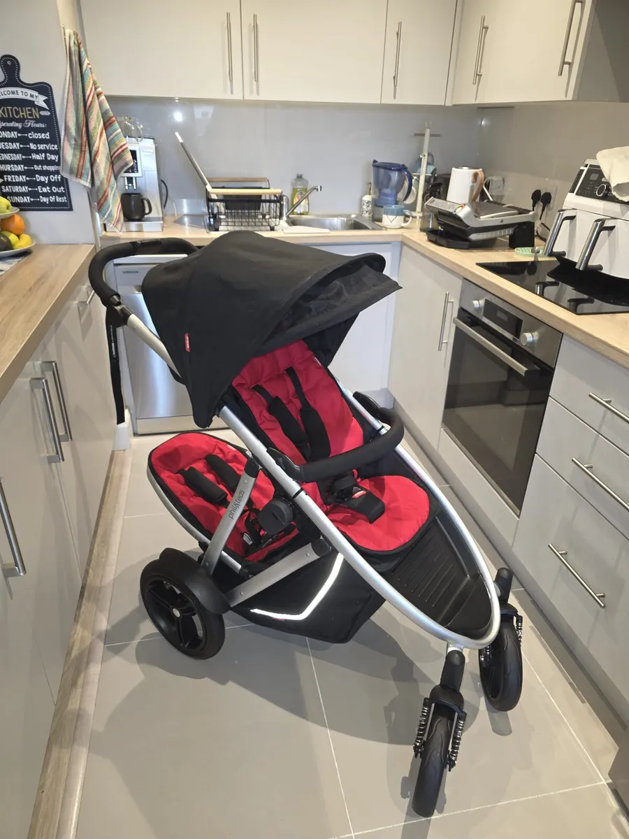 Phil and teds verve - Image 3