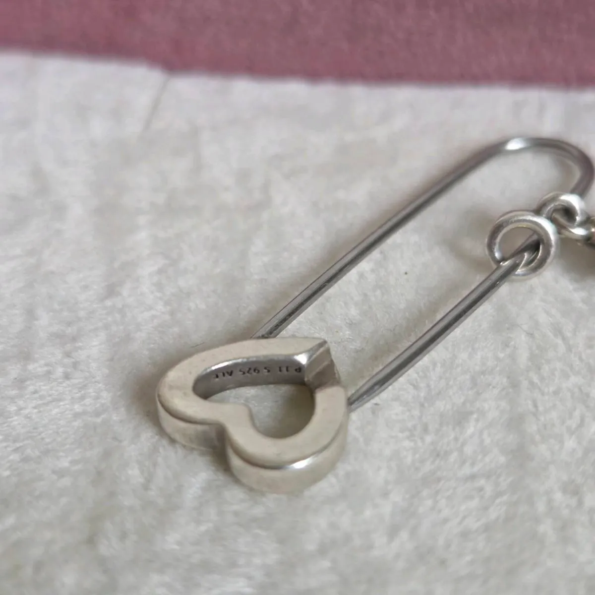 Pandora Me Heart safety pin brooch with tree - Image 4