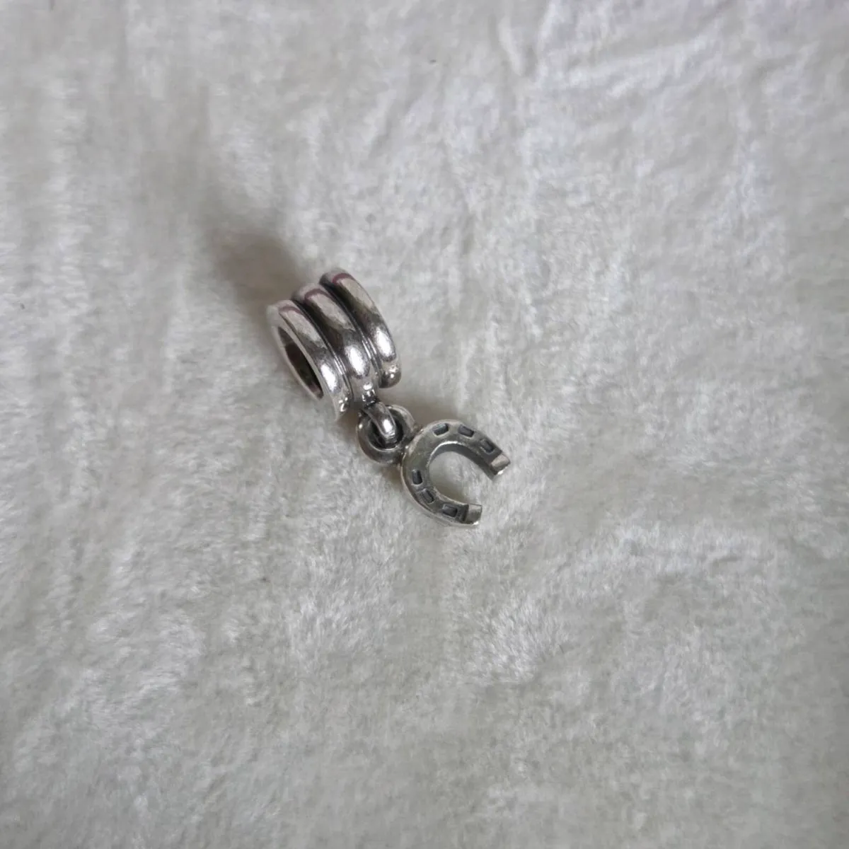 Genuine PANDORA Lucky Horseshoe Dangle Charm - Image 1