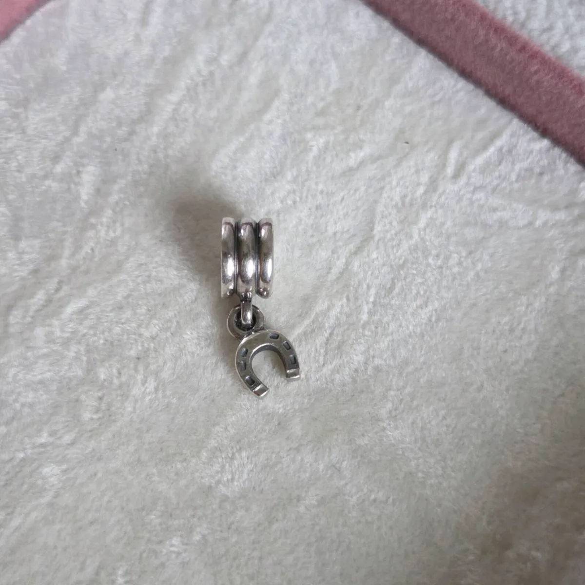 Genuine PANDORA Lucky Horseshoe Dangle Charm - Image 2