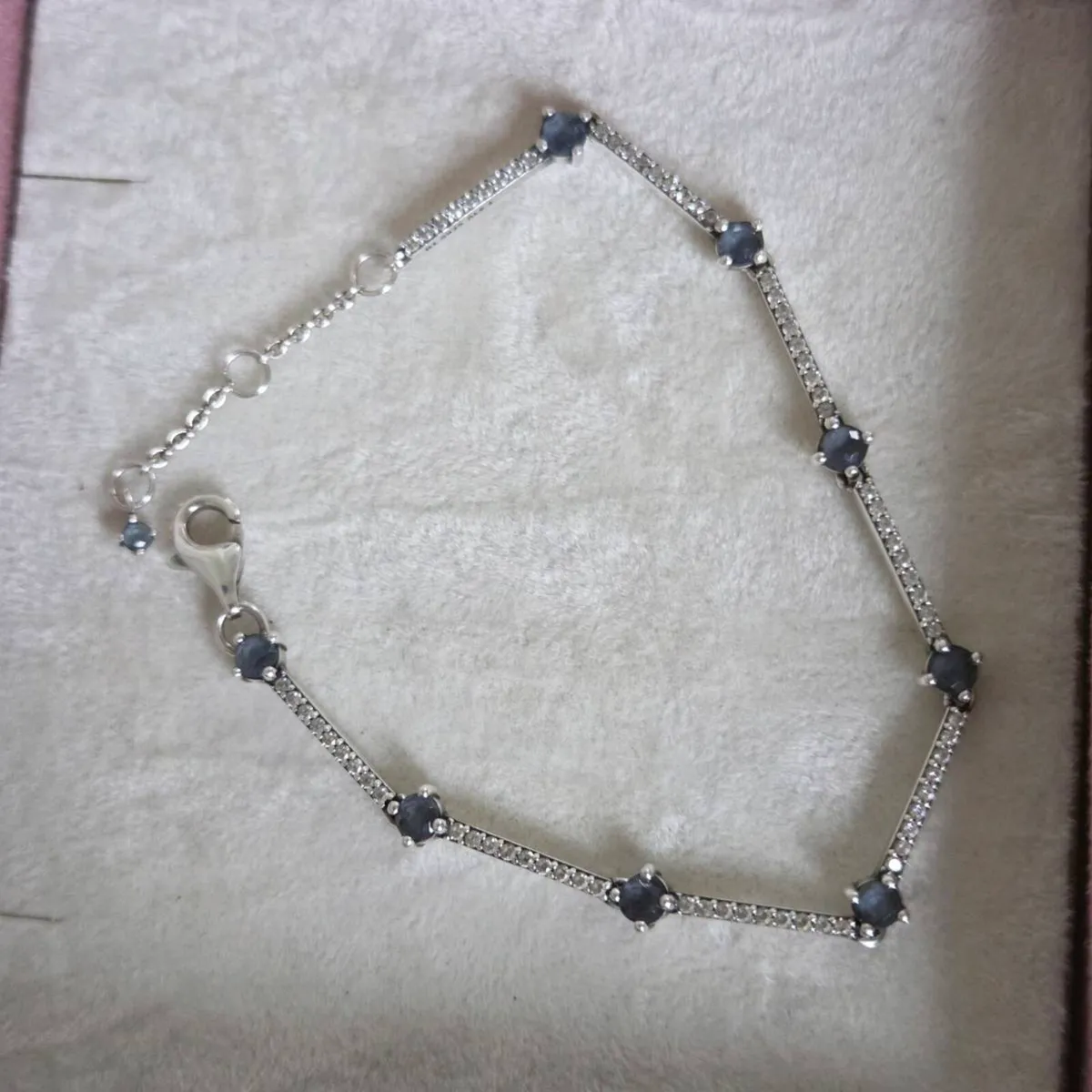 Pandora bracelet with sparkly bars and blue stones - Image 3