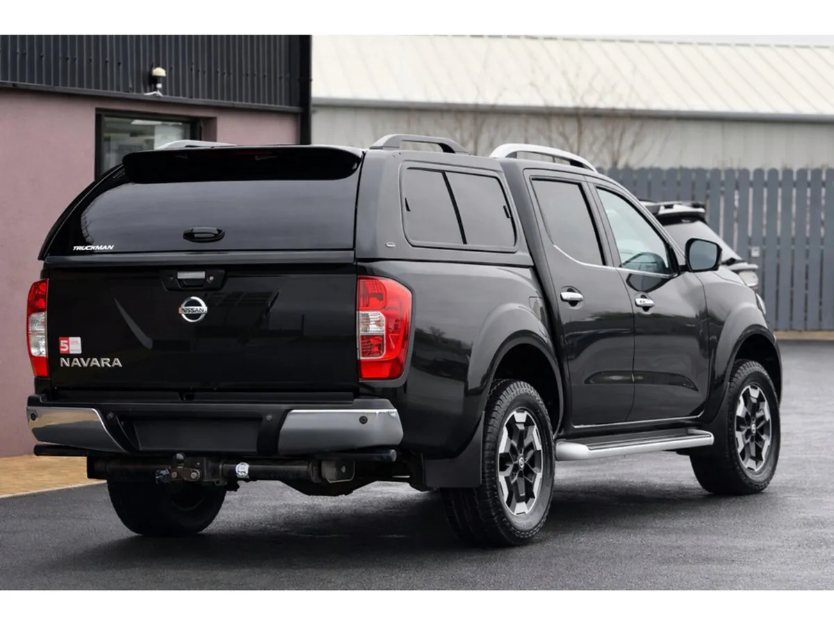 Nissan Navara TEKNA DCI AUTO SHR DCB - Image 3