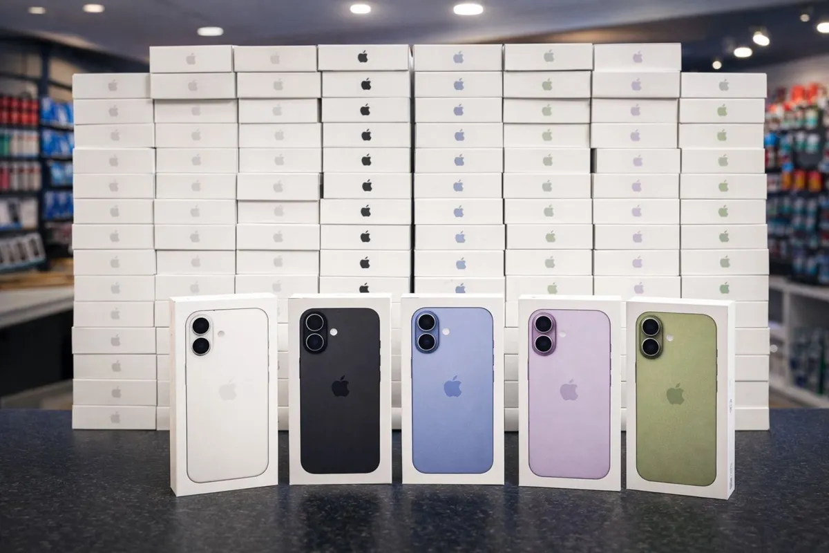 iPhone 17 – Brand New 256GB storage