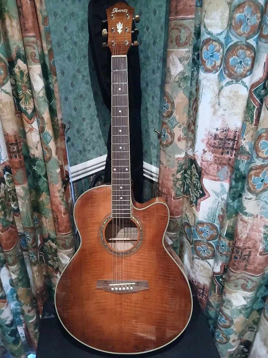 Acoustic Electric Guitar Ibanez - Image 1