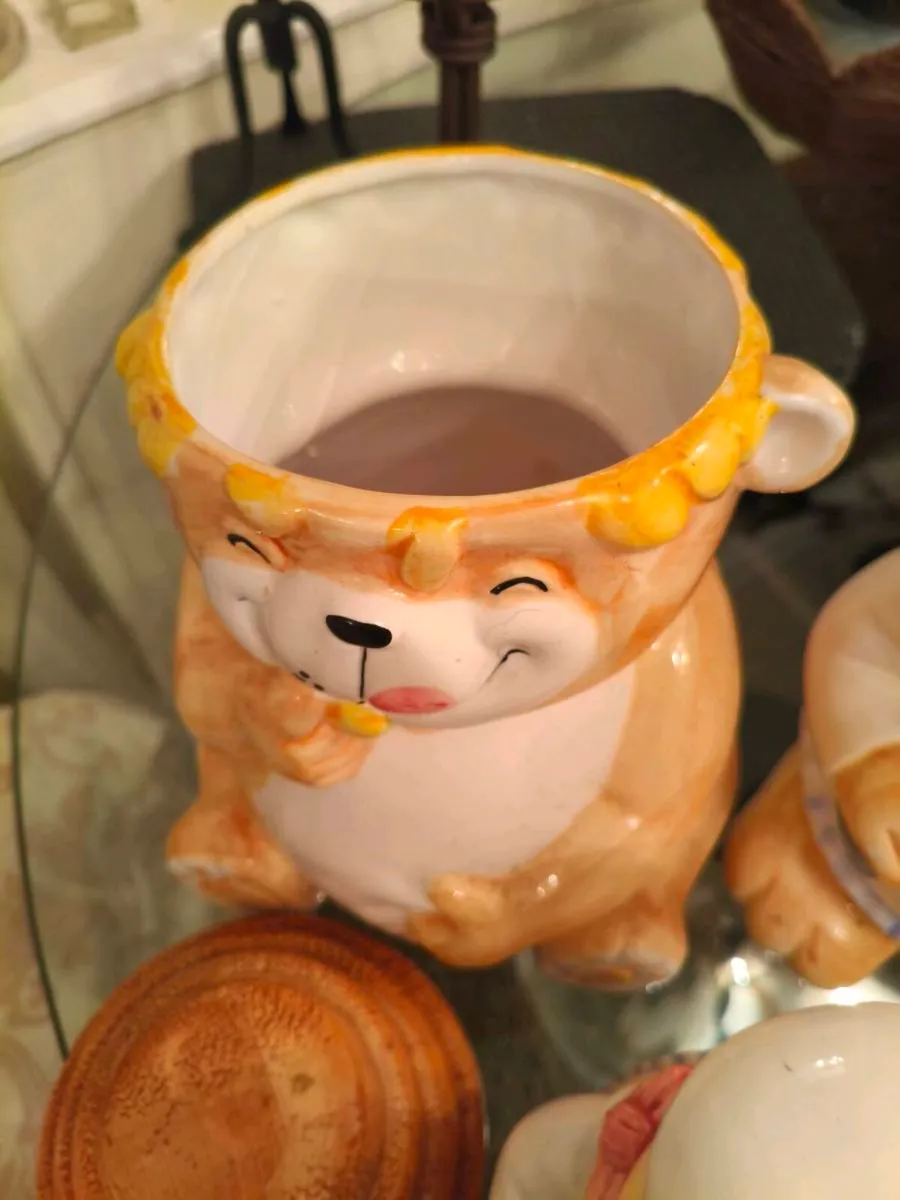 Beautiful set storage jars - Image 2