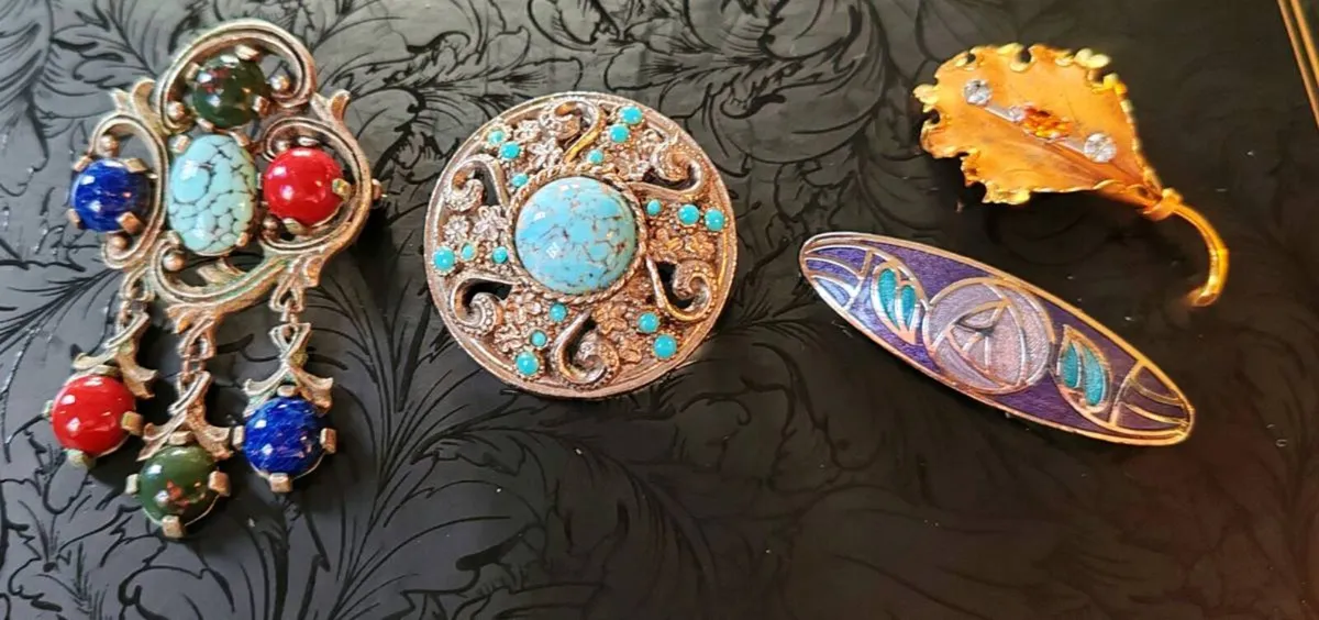 Vintage brooches - Image 3