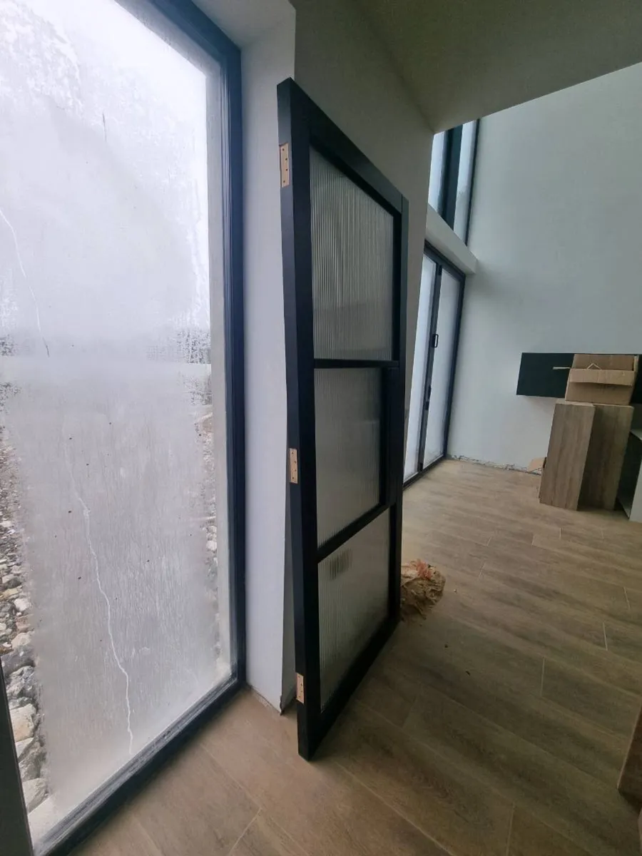 Black deanta reeded door - Image 2