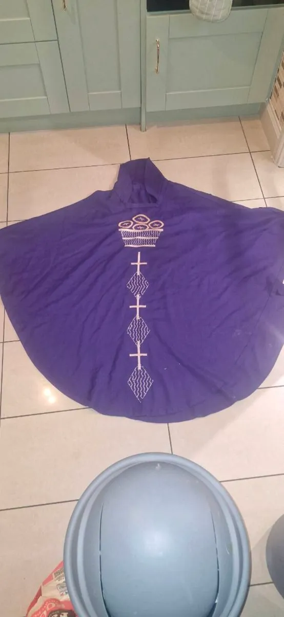 Priests vestments - Image 2