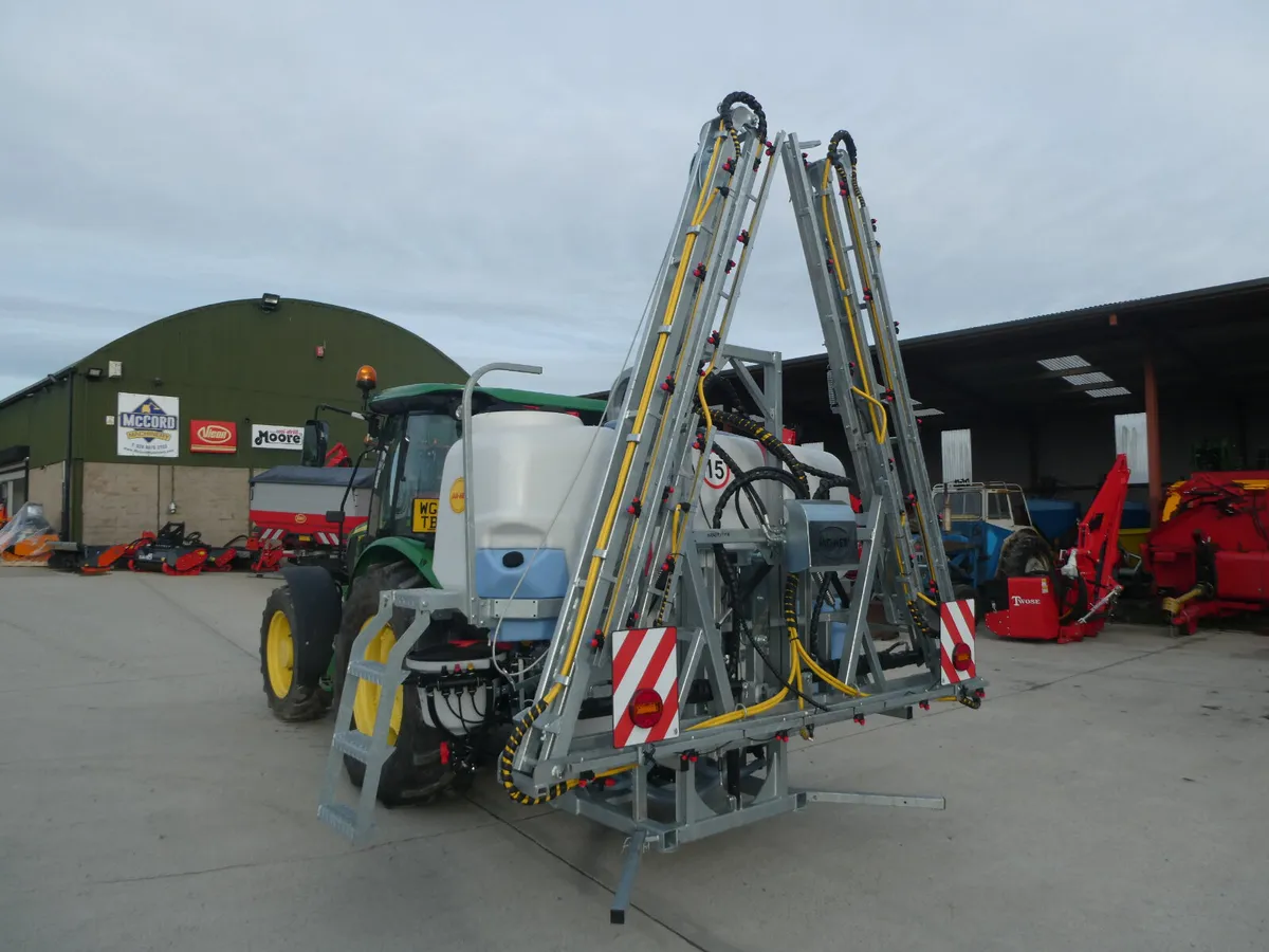 Bianco Hyd Folding sprayers - Image 2