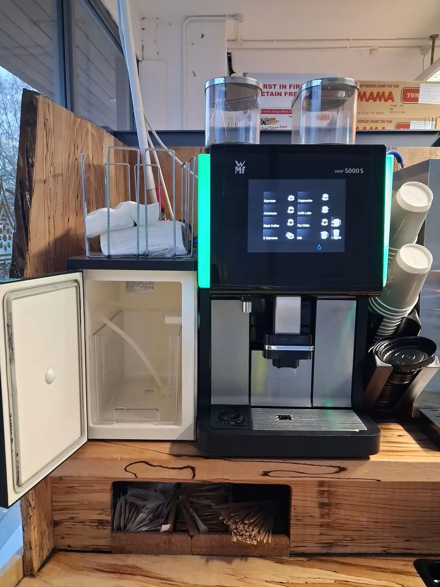 Retail coffee machine - Image 1