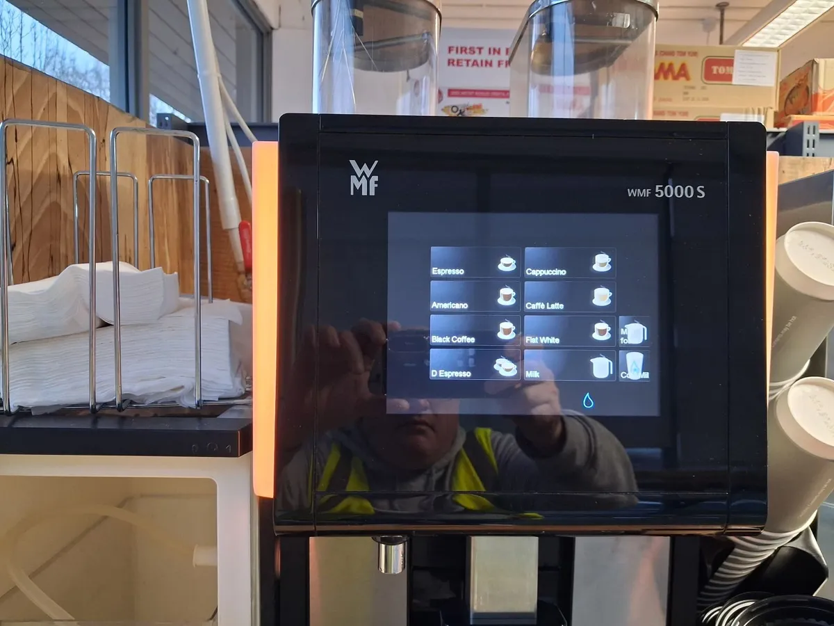 Retail coffee machine - Image 2