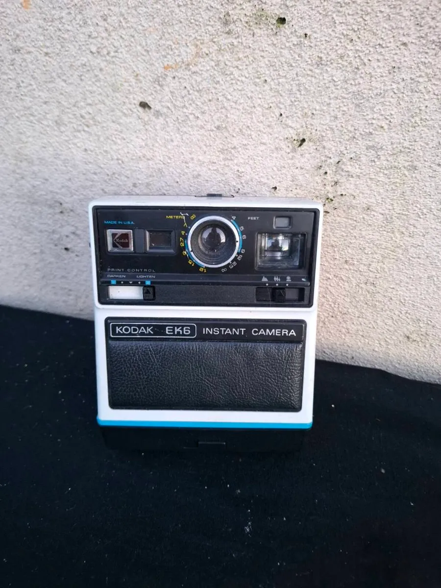 Vintage kodak camera - Image 1