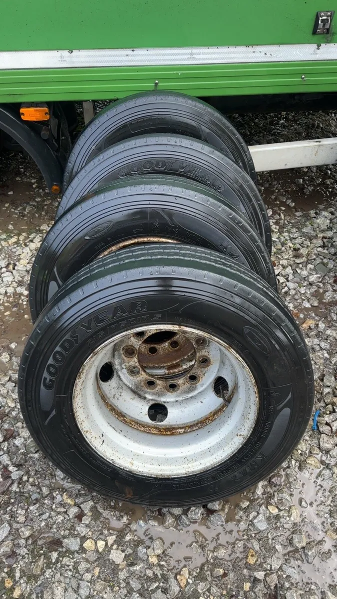 215/75R17.5 Goodyear Dunlop Tyres - Image 1