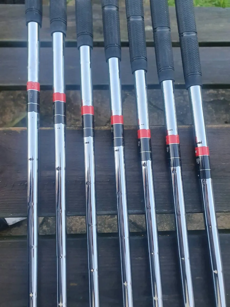 Mint pxg gen 6 0311 xp forged irons - Image 4